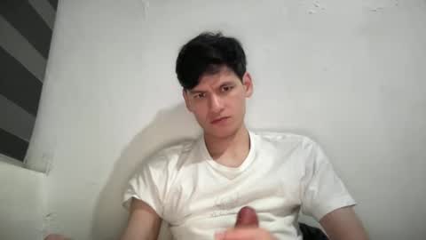 Snapshot of aandyf chatting on February 2025 05:53:01 AM Andy online show from February 2025 05:53:01 AM