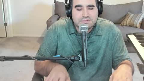 Snapshot of aaroleplayer chatting on June 2026 11:44:01 PM Aaron online show from June 2026 11:44:01 PM