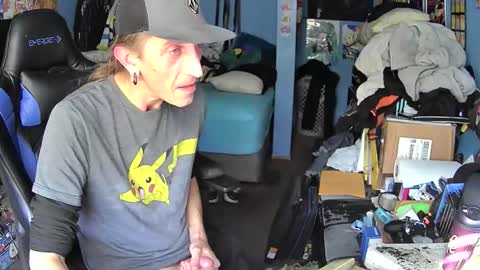 Snapshot of aaron111dub chatting on May 2026 03:31:02 PM NorCalLongSlong online show from May 2026 03:31:02 PM