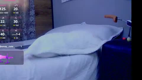 Aaron online show from July 2026 08:05:01 PM