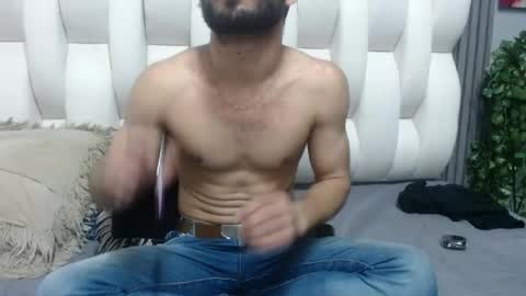 aaron_jones_1 online show from June 2026 03:02:02 AM