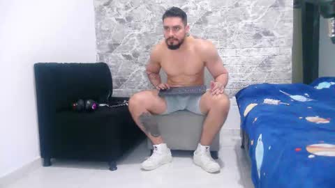 Aaron kwok online show from March 2025 02:39:01 AM