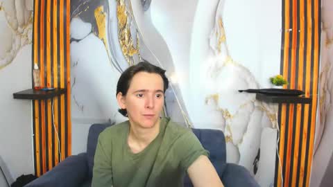 Snapshot of aaron_latinmen2 chatting on November 2025 07:51:02 PM Aaron online show from November 2025 07:51:02 PM