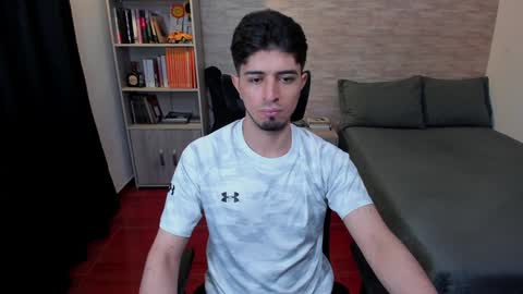 Aaron online show from December 2024 08:44:01 PM