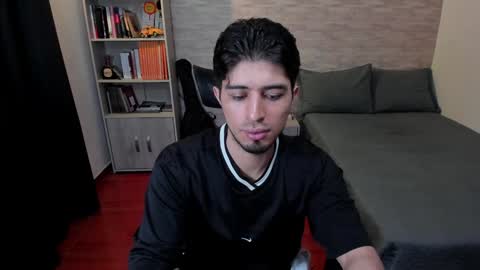 Aaron online show from January 2025 11:06:01 PM