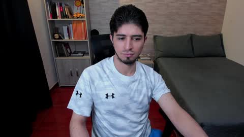 Aaron online show from January 2025 11:18:02 PM