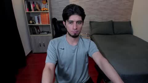 Aaron online show from February 2025 11:42:01 PM