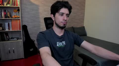 Aaron online show from February 2025 03:24:01 AM