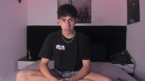 Aron online show from December 2025 12:58:01 PM