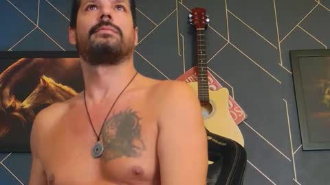 Aaron online show from October 2025 10:29:01 PM