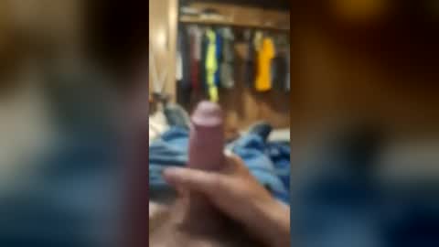 Snapshot of aaronbroughton344 chatting on July 2026 02:14:01 AM aaronbroughton344 online show from July 2026 02:14:01 AM