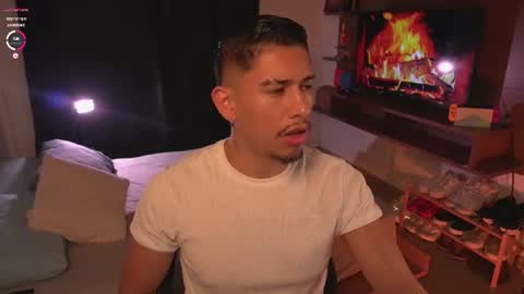AARON  online show from June 2026 11:07:01 PM