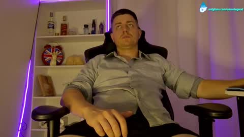 Aaron  online show from March 2025 05:00:02 AM