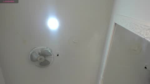 abbey_walker online show from February 2026 12:09:02 PM