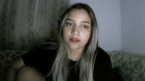 Snapshot of abbie_23 chatting on March 2026 08:30:01 AM Abbie cute online show from March 2026 08:30:01 AM