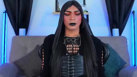 Abbigail Fuster  online show from July 2026 11:05:01 AM