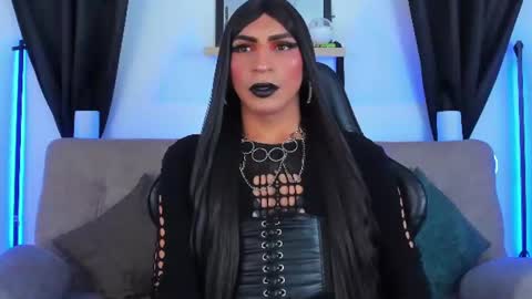 Abbigail Fuster  online show from July 2026 11:16:01 AM