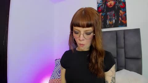 abby jones online show from October 2025 04:20:02 AM