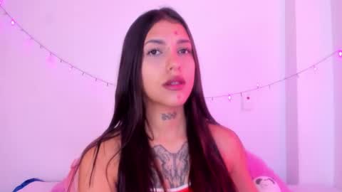 abby_rousee online show from October 2025 01:53:02 PM