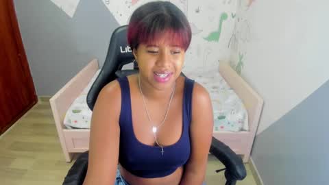 Snapshot of abby_t_ chatting on March 2025 06:53:02 AM abby online show from March 2025 06:53:02 AM