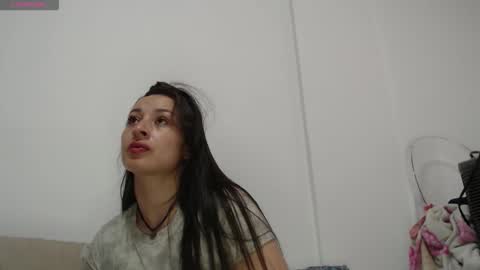 Vannesa online show from November 2025 11:20:01 AM