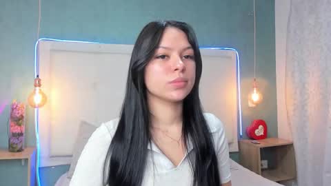 Abby Dixon  online show from November 2025 01:33:02 PM