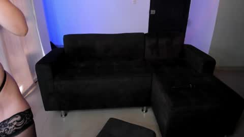 Abby Dixon  online show from June 2026 02:00:02 PM