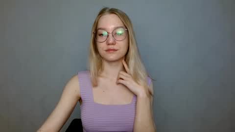 Snapshot of abbymoore__ chatting on March 2025 08:59:01 AM Abby Lovense is active online show from March 2025 08:59:01 AM