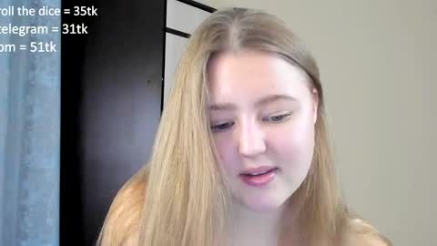 Snapshot of abbywyte chatting on December 2024 01:16:02 PM Abby    Stream at Sat  Sun  Mon  Fri online show from December 2024 01:16:02 PM