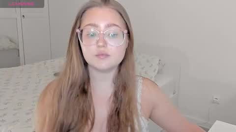 Abby    Stream at Sat  Sun  Mon  Fri online show from November 2025 02:04:01 PM