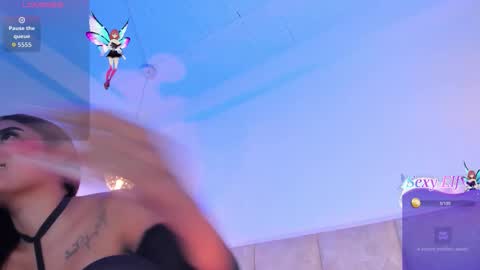 abelladgr online show from December 2025 02:52:02 AM