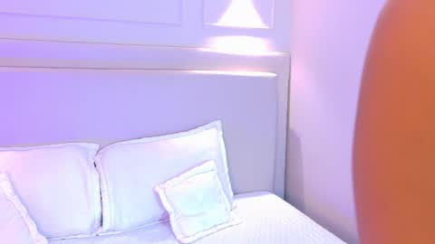 abiehils online show from October 2025 11:25:01 AM