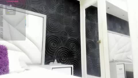 Abigail online show from November 2025 11:10:03 AM