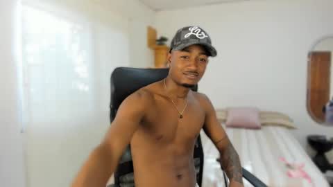 Snapshot of abony_sex69 chatting on September 2025 08:32:02 PM abony_sex69 online show from September 2025 08:32:02 PM