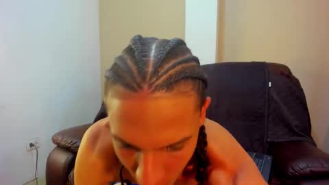 Snapshot of abravanel_sefardi chatting on March 2026 10:00:02 PM Abrovanel online show from March 2026 10:00:02 PM