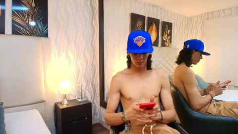Snapshot of abravanel_sefardi chatting on April 2026 09:28:02 PM Abrovanel online show from April 2026 09:28:02 PM