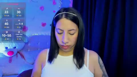 Snapshot of abril_soto chatting on May 2026 01:11:02 AM Abril online show from May 2026 01:11:02 AM