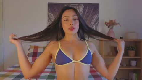 Snapshot of abrilhelena8 chatting on June 2026 09:44:01 AM Helena online show from June 2026 09:44:01 AM