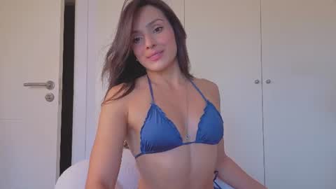Snapshot of abrilhelena8 chatting on June 2026 09:46:02 AM Helena online show from June 2026 09:46:02 AM
