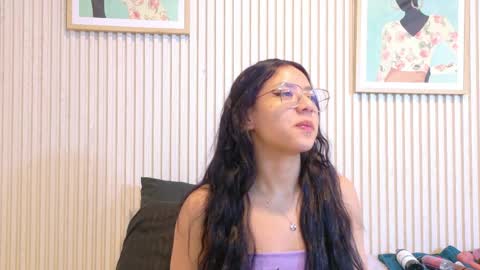 abrilmirren online show from April 2026 11:04:02 AM