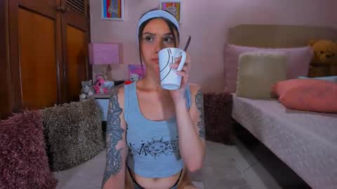 Abril online show from March 2026 04:51:02 AM