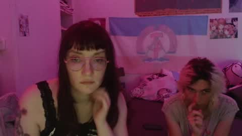 Snapshot of absintiliak chatting on May 2026 06:36:01 PM absintiliak online show from May 2026 06:36:01 PM