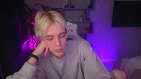 Nick online show from November 2025 03:12:02 PM