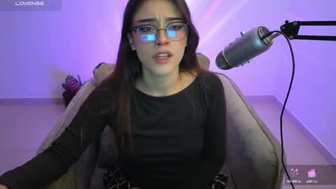 Snapshot of acidkaos chatting on March 2025 04:45:02 AM Lana 3 online show from March 2025 04:45:02 AM