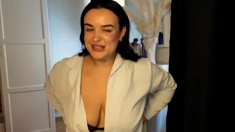 Snapshot of actavia_rose chatting on June 2026 12:22:02 PM my inst love inside 17 online show from June 2026 12:22:02 PM