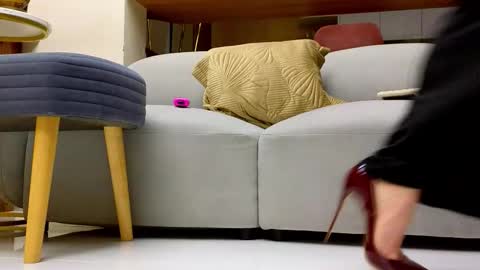 Ada   online show from September 2025 03:46:02 PM