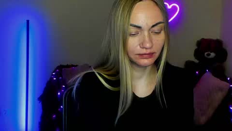 Adalina online show from April 2026 06:10:01 PM