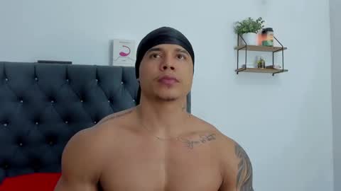 adam boss online show from September 2025 06:25:02 AM