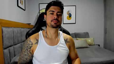 adam clarke online show from October 2025 04:50:01 PM