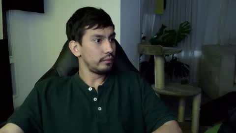 adam_evehotroom online show from October 2025 02:34:01 AM